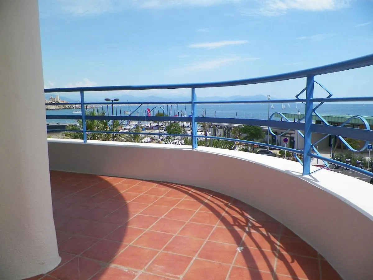 Superior Apartment On First Floor With Sea View Antibes Frankreich